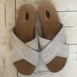 Dr Scholl’s Slip on Sandal - Brushed Creamy White